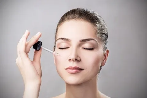 Масло виноградной косточки для увлажнения лица