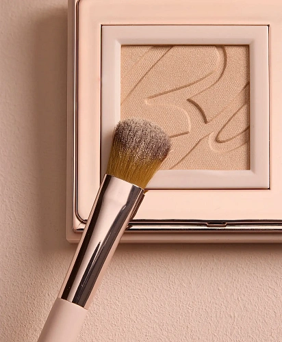 Товар Bionike Кисть для глаз для нанесения теней DEFENCE COLOR EYE BRUSH Макияж Товар Bionike Кисть для глаз для нанесения теней DEFENCE COLOR EYE BRUSH Макияж